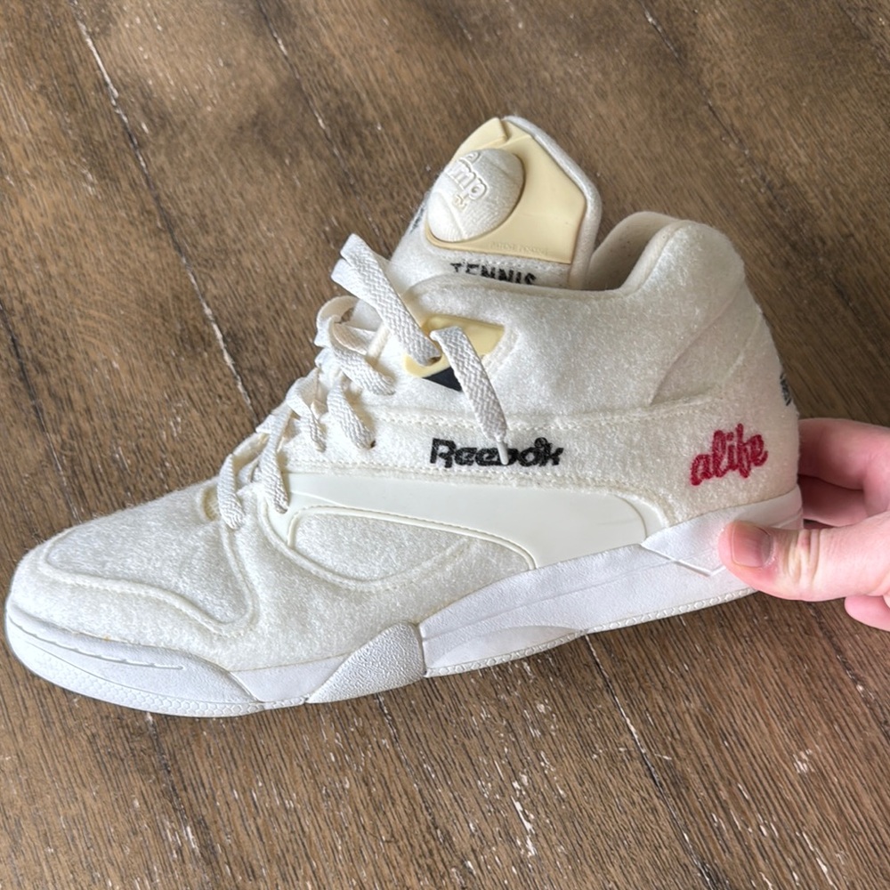Vintage Reebok Alife Court Victory Pump Cream and Red Sneakers